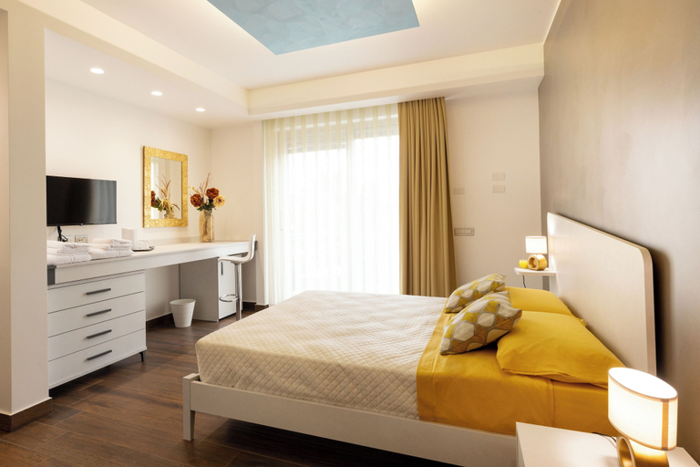 Bedroom 4, Zaffiro Lavico rooms Etna nature sea, Catania