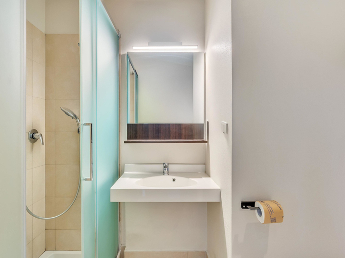 Bathroom 4, B&B Hotel Torino Orbassano, Torino