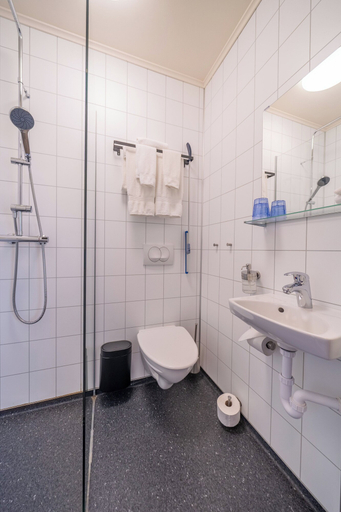 Bathroom 3, Guesthouse Mikael, Sveitarfélagið Hornafjörður