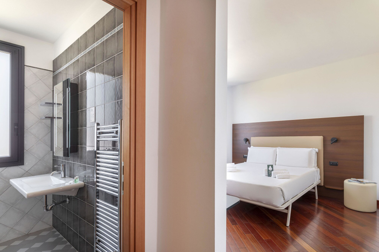 Bathroom 4, B&B Hotel Sassuolo, Modena