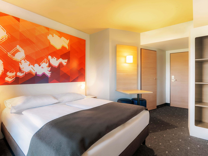 Bedroom 4, B&B Hotel Stuttgart-Bad Cannstatt, Stuttgart
