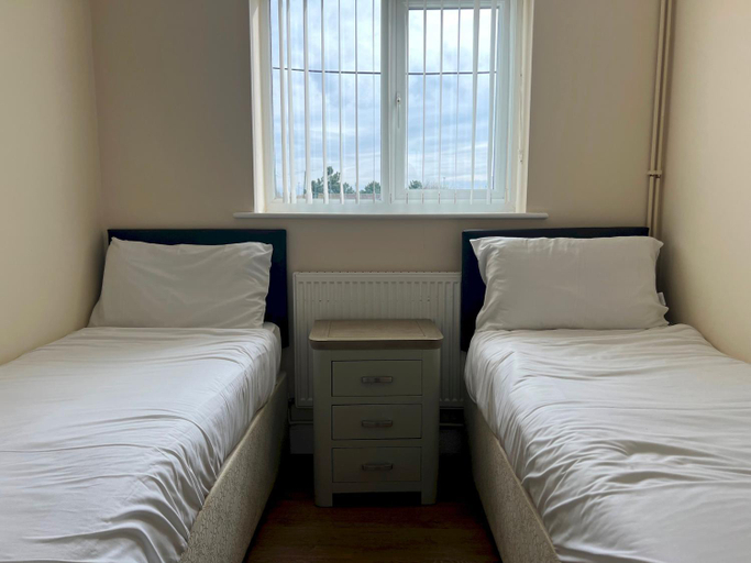 Bedroom 2, Coastfields Holiday Village, Lincolnshire