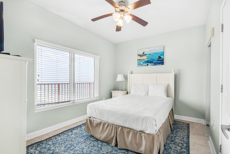 Bedroom 3, Shores of Panama 2122, Bay