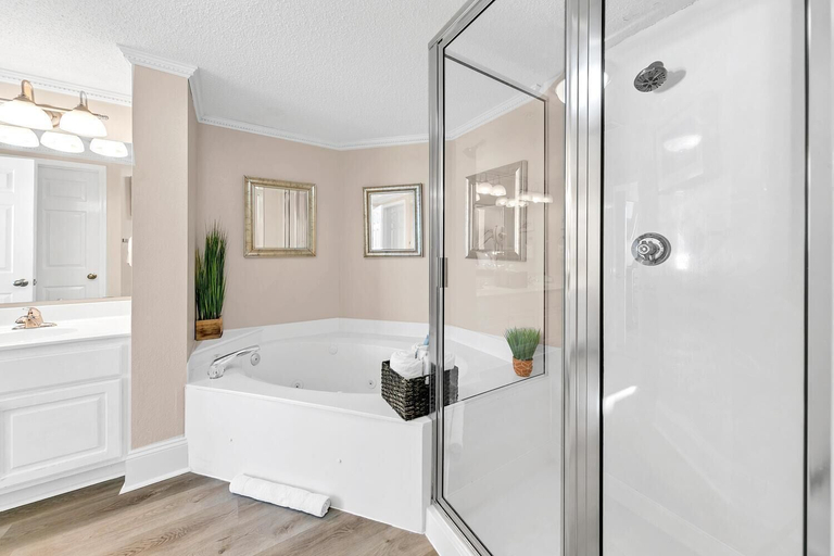 Bathroom 4, Majestic Beach Towers 1-301, Bay