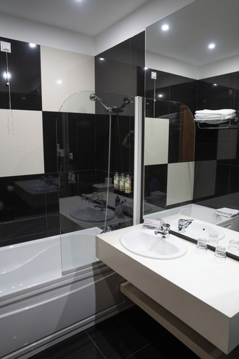 Bathroom 4, Santo Thyrso Hotel, Santo Tirso