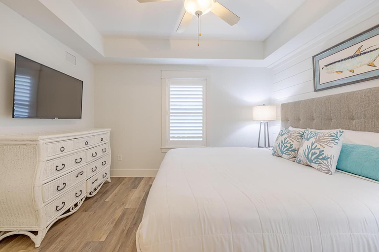Bedroom 3, Calypso 3-903 - Emerald Getaway, Bay
