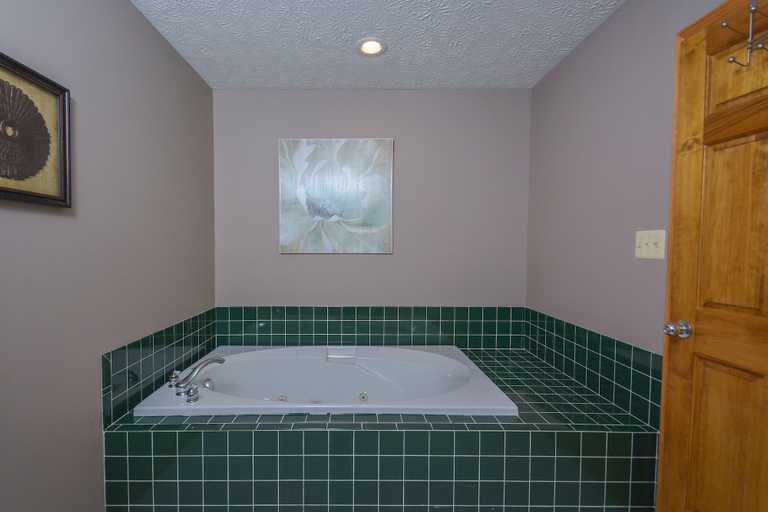 Bathroom 3, Just About Paradise by Taylor Made Deep Creek, Garrett