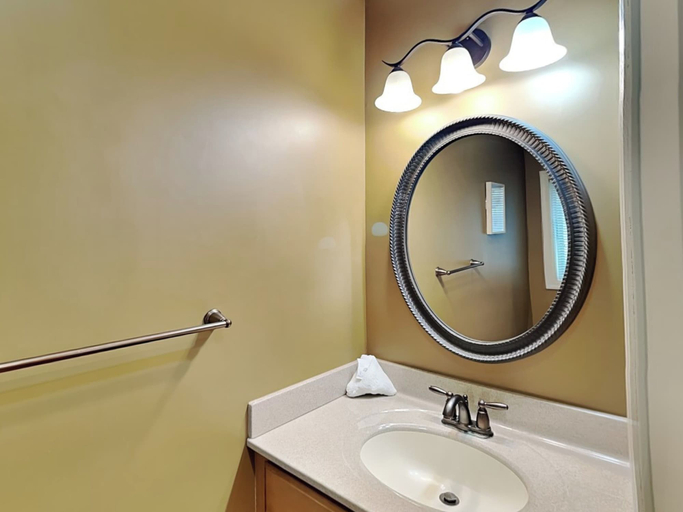 Bathroom 4, Strawberry Fields by Taylor Made Deep Creek, Garrett