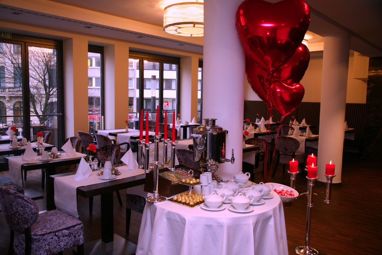 Food & Drinks 5, Favor Hotel Königsallee, Düsseldorf