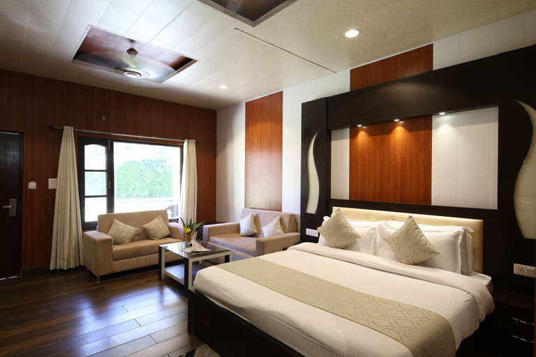 Bedroom 3, The Grand Shiva Resort & Spa, Garhwal