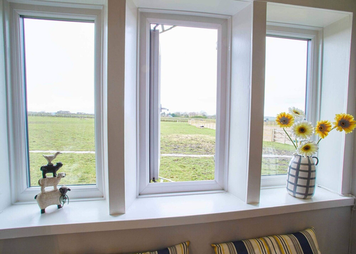 Others 5, Host Stay Cosy Cottage, Kirklees