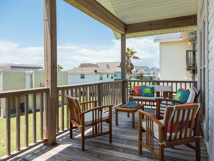 Others 4, Once Upon a Tide by Ryson Vacation Rentals, Galveston