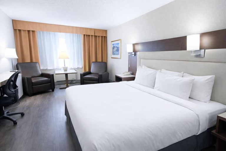 Bedroom 3, Quality Inn & Suites Gatineau, Communauté-Urbaine-de-l'Outaouais