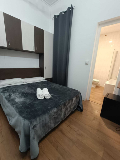 Bedroom 4, Hostal Sant Antoni, Barcelona