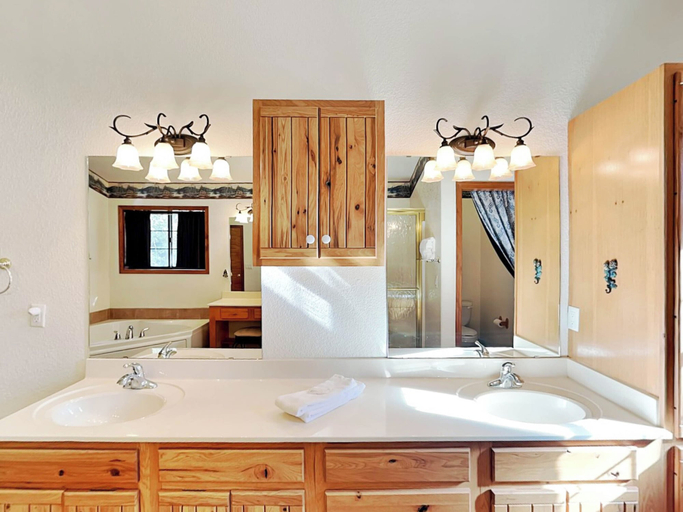 Bathroom 4, Blue Spruce Retreat by Ruidoso Vacation Rentals, Lincoln