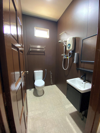 Bathroom 3, Samudera Hotel, Besut