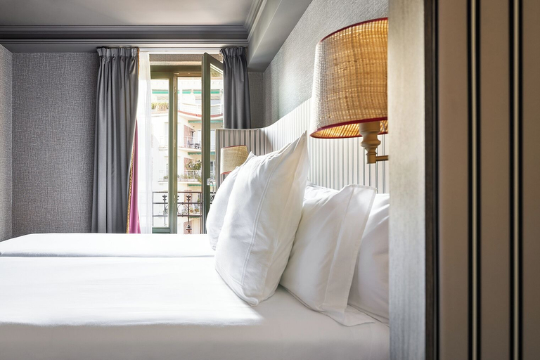Bedroom 2, One Shot Luchana, Madrid