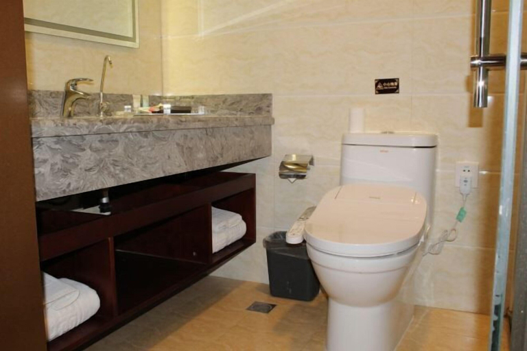 Bathroom 4, Junrui Garden Hotel, Songyuan