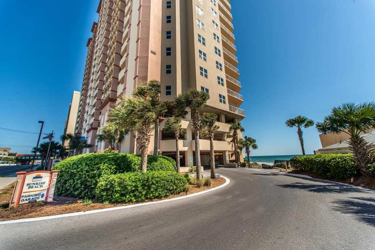 Exterior & Views 2, Sunrise Beach 2107, Bay