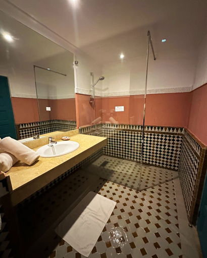 Bathroom 5, Palais Riad Bérbère, Marrakech