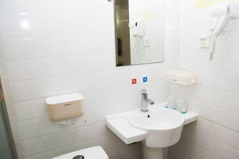 Bathroom 3, Shenzhen Liuliu Hotel (Shiyan Bus Station), Shenzhen