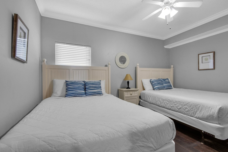Bedroom 3, Majestic Beach Towers 1-1302, Bay