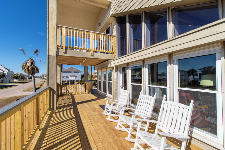 Others 5, All Decked Out by Ryson Vacation Rentals, Galveston
