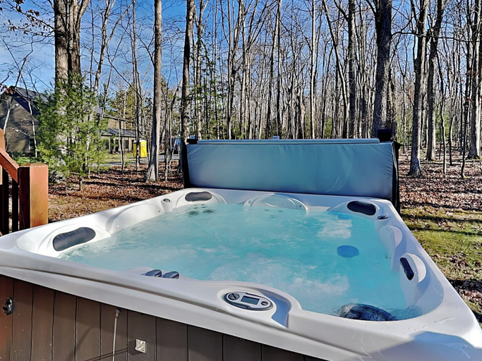 Sport & Beauty, Serenity Now by Taylor Made Deep Creek, Garrett