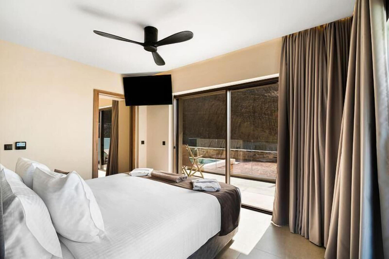 Bedroom 3, Harmony E Rock Hotel, Crete