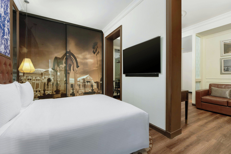Bedroom 3, Metropole, Bangkok, a Tribute Portfolio Hotel by Marriott, Wattana
