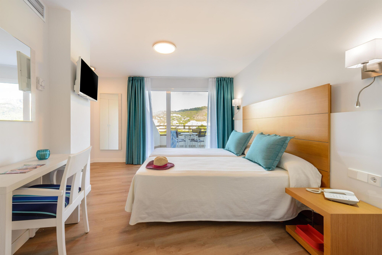 Bedroom 4, Hotel Vibra Beverly Playa, Baleares
