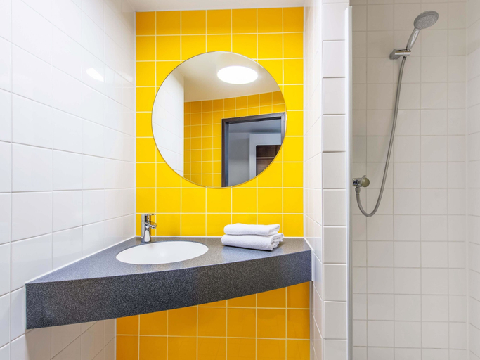 Bathroom 5, B&B Hotel München City-Ost, München