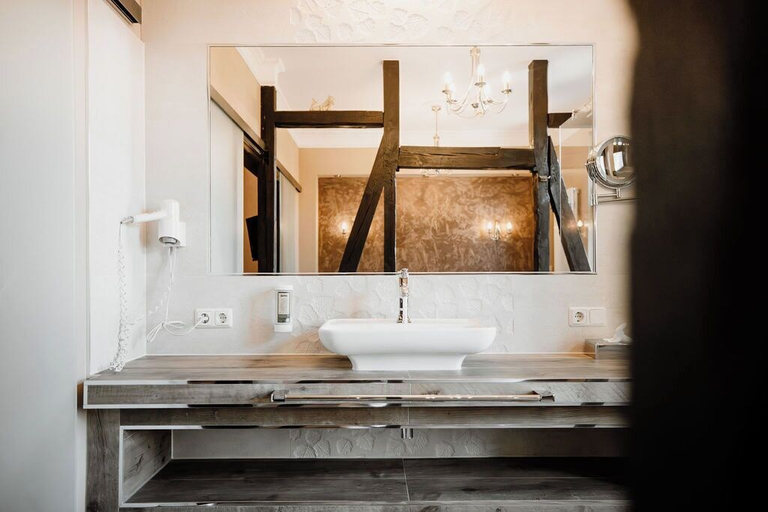 Bathroom 4, Schlosshotel Stecklenberg, Harz