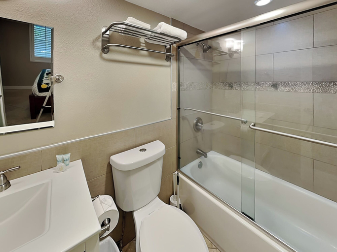 Bathroom 3, Pacific Shores by Maui Rental Group, Maui