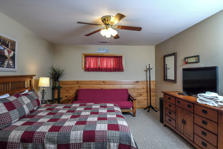 Bedroom 3, Lake House by Taylor Made Deep Creek, Garrett