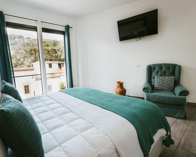 Bedroom, Hotel Mountain View, Santa Lucía Milpas Altas