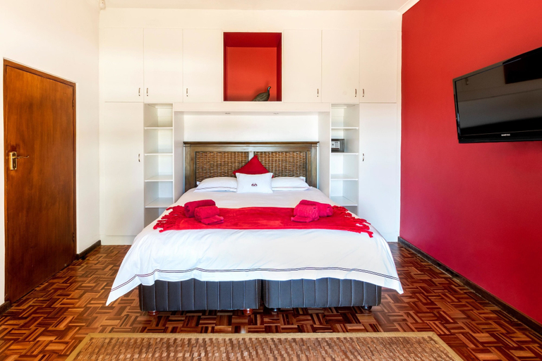 Bedroom 2, Saxenburg Wine Farm, City of Cape Town
