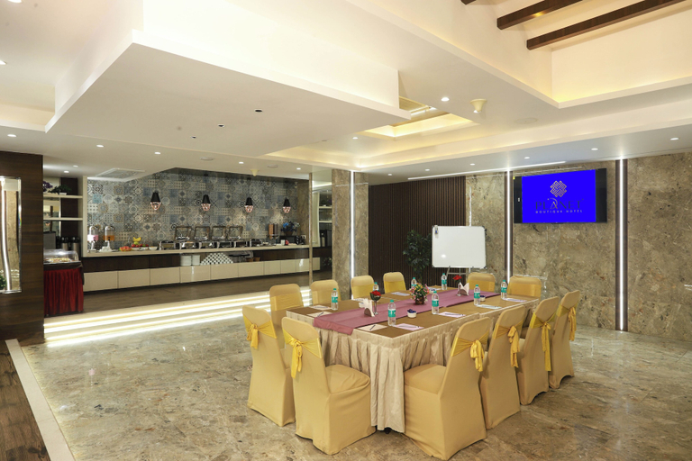 Food & Drinks 5, Planet Boutique Hotel, Mumbai Suburban