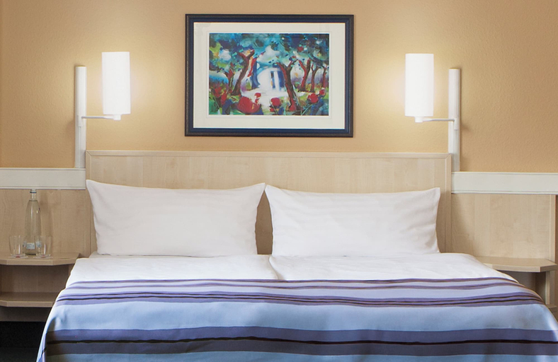 Bedroom 4, Hotel Magdeburg City Center by Leonardo Hotels, Magdeburg