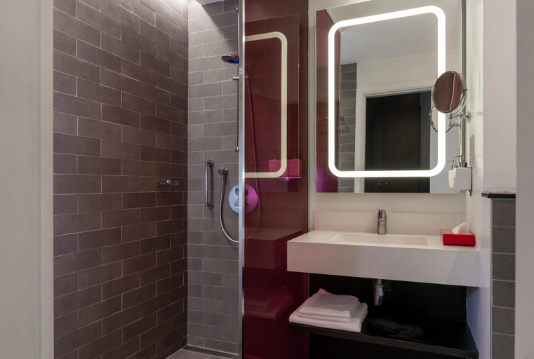 Bathroom 5, Park Inn by Radisson Nairobi Westlands, Dagoretti North