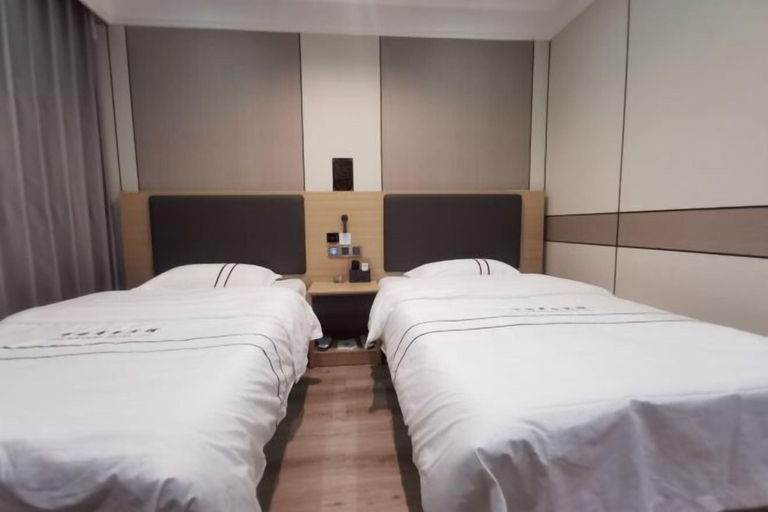 Bedroom 3, Wanhao Business Hotel, Hulunbuir