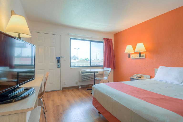 Bedroom 3, Motel 6 San Ysidro, CA - San Diego - Border, San Diego