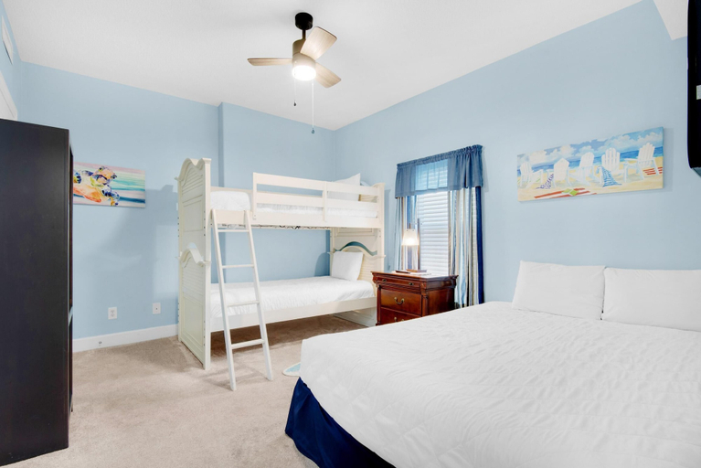 Bedroom 2, Tropic Winds 1104, Bay