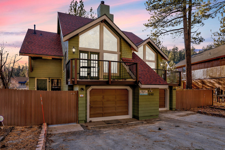 Exterior & Views 2, Fawnskin Chalet#1826, San Bernardino