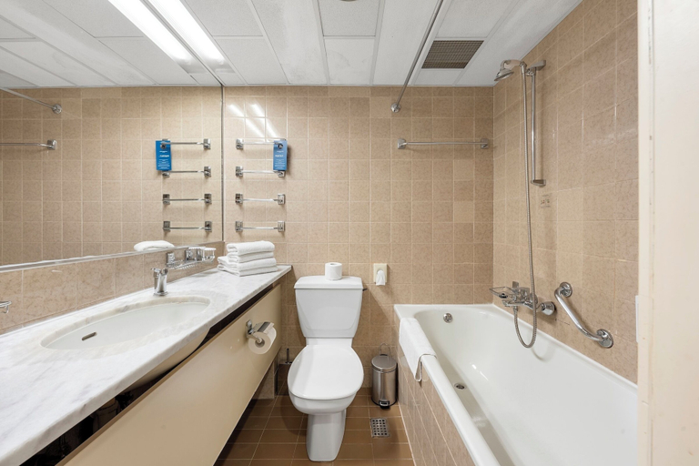 Bathroom 5, Panorama by Verdi Hotels, Praha 4