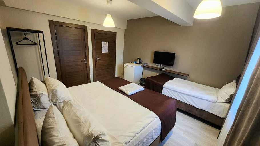 Bedroom 3, Moda Hotel, Merkez