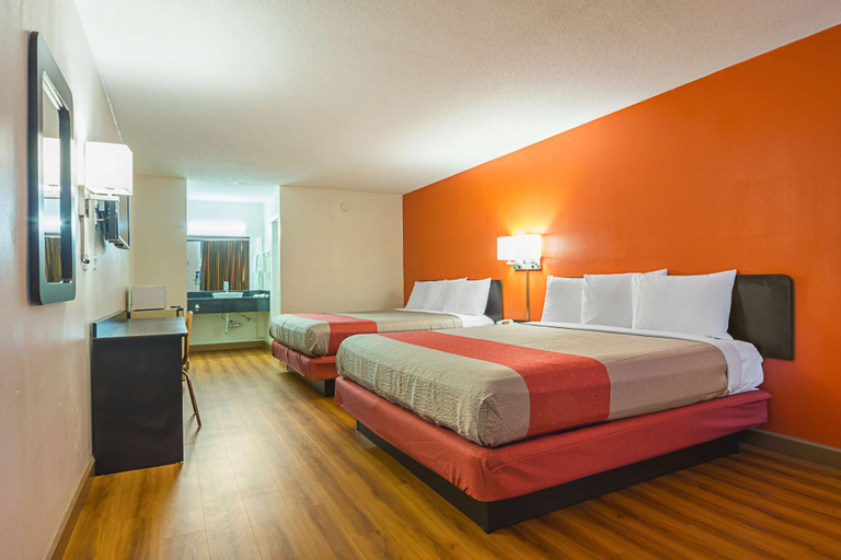 Bedroom 3, Motel 6 Cleveland, TN, Bradley