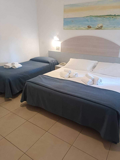 Bedroom 3, Petite Fleur, Teramo