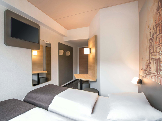Bedroom 3, B&B HOTEL Schwerin-Süd, Schwerin
