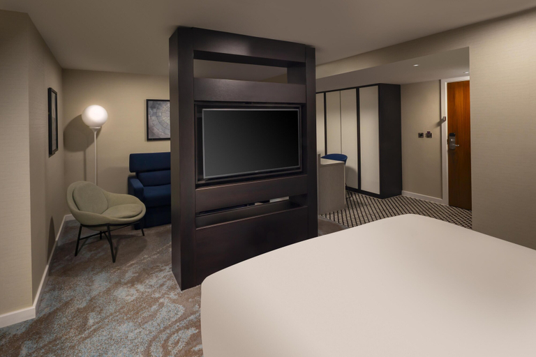 Bedroom 3, DoubleTree by Hilton Hotel and Spa Chester, Cheshire West and Chester